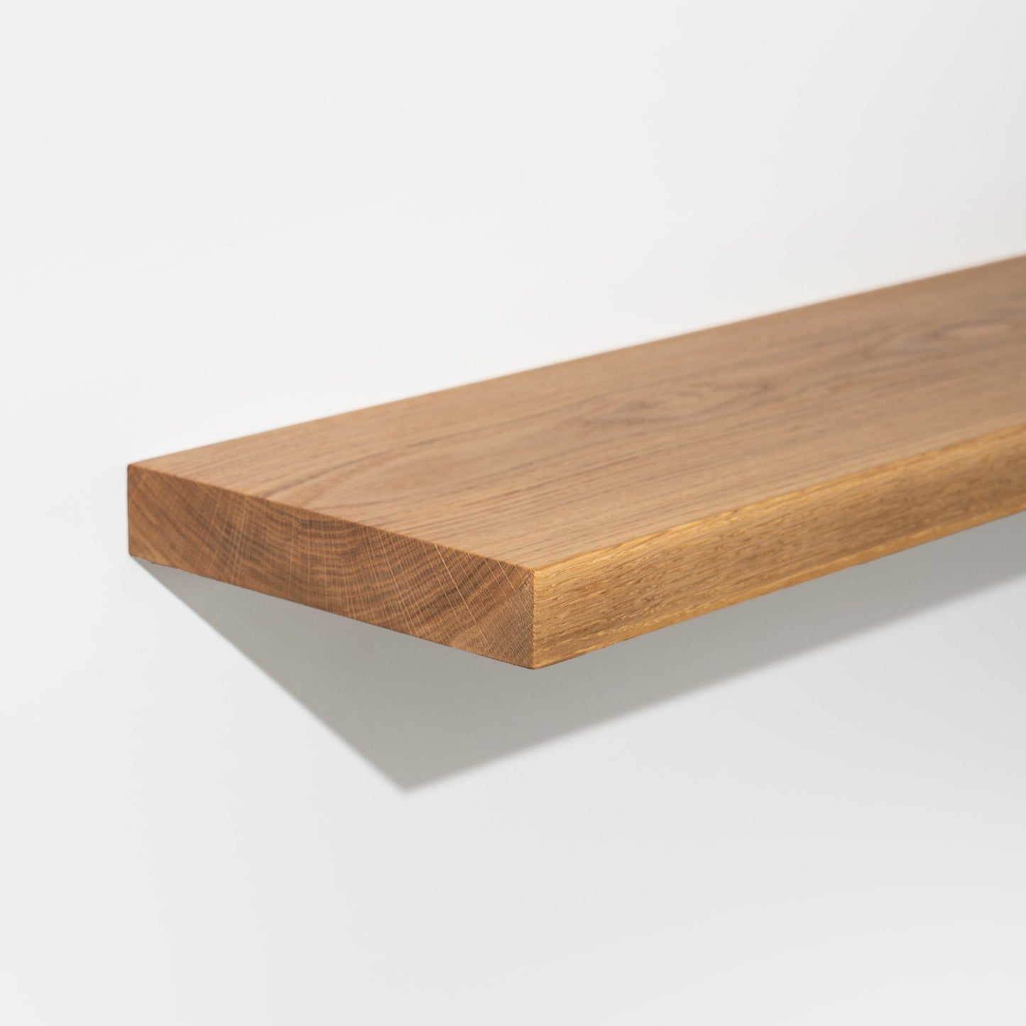 WHITE OAK FLOATING SHELVES